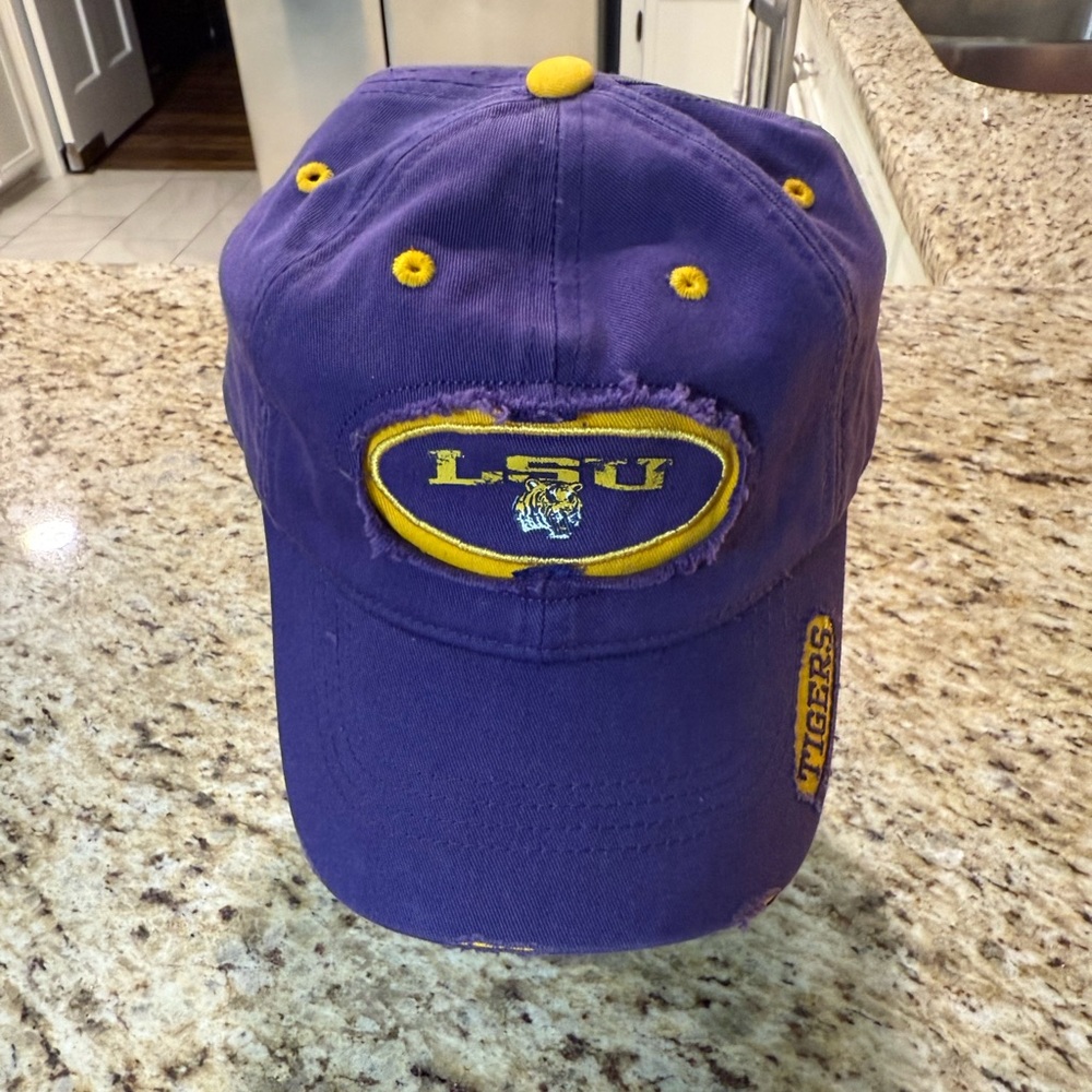 ML Caps LSU Tigers Collegiate Football Distressed Hat Baseball Hat Ball Cap OS